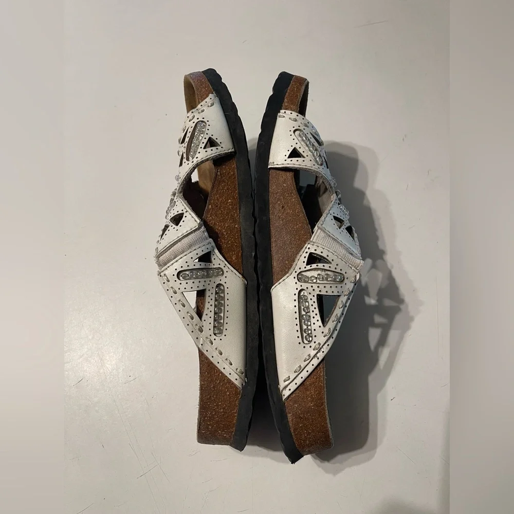 Betula by Birkenstock White Rhinestone Laser Cut Slide Sandal 38 L7 M5 Boho VGUC